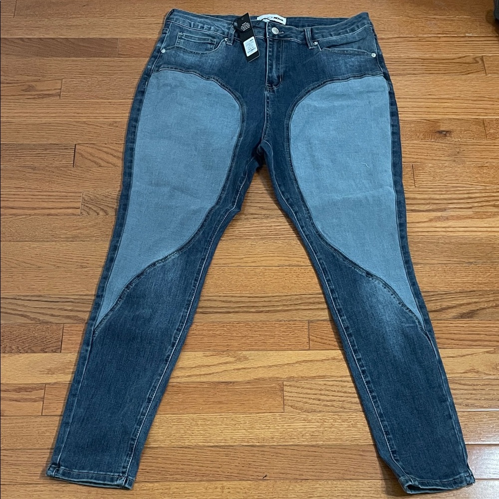 Fashion Nova Blue and Gray Skinny Jeans - Picture 3 of 7